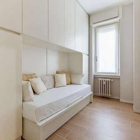 Bright Apt In Milano Citta Studi - 2 Balconies Exterior photo