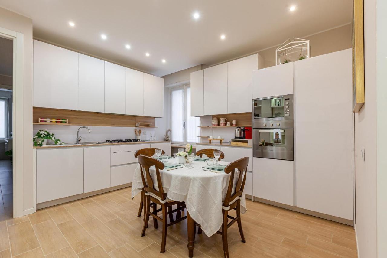 Appartement Bright In Citta Studi - 2 Balconies Milaan